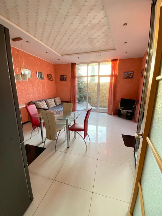 Тownhouse 84 Villa Petropavlovskaya Borshchagovka Luaran gambar